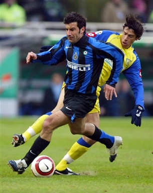 包含切沃主场失利，连续遭遇挫折的词条