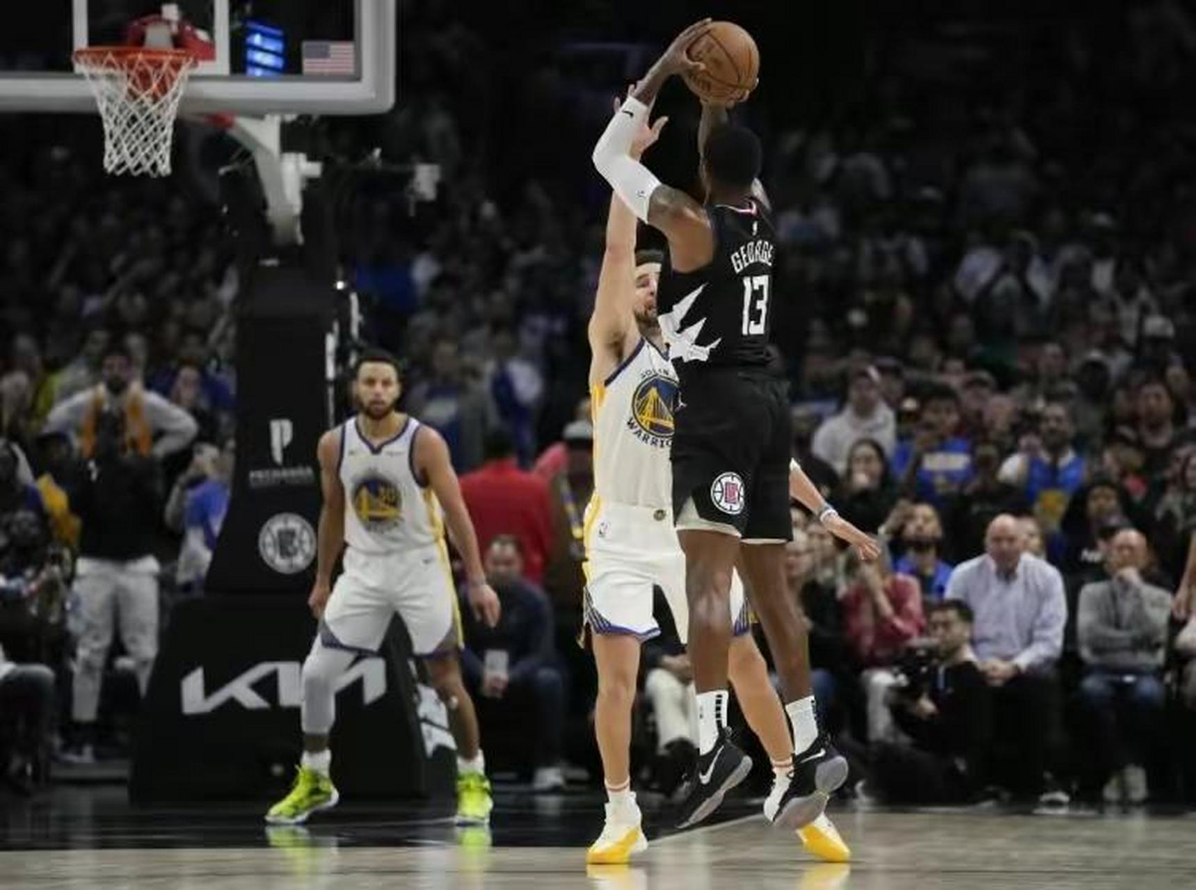 勇士与快船的对决，库里和莱昂纳德的交锋令人期待