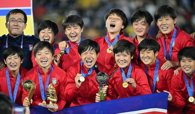 日本女足队伍实力强劲取得胜利！