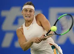  阿扎伦卡在利物浦比赛中败北，逆转引发热议！