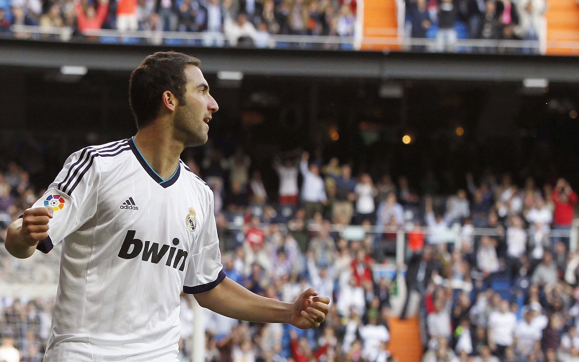 法甲首回合爆出冷门！迈阿密热火惊险川崎前锋，争冠形势突变